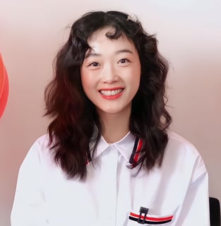 Picture of Lee Yoo-mi