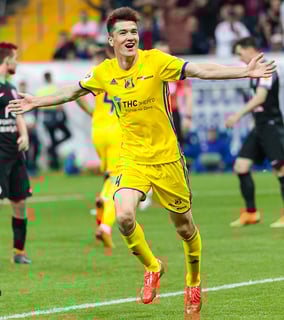 Picture of Eldor Shomurodov