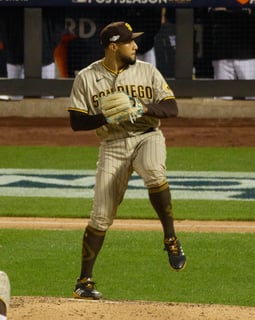 Picture of Robert Suárez