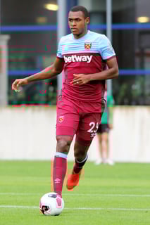 Picture of Issa Diop