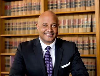 Picture of Curtis Hill