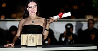 Picture of Merve Dizdar