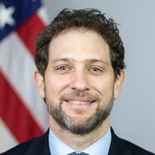 Picture of Jonathan Finer