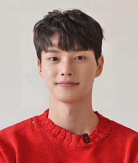 Picture of Song Kang