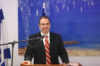 Picture of Gil Limon