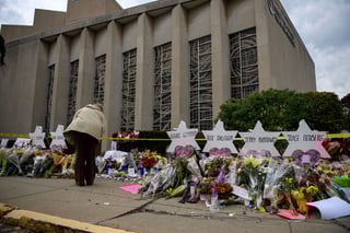 Picture of Pittsburgh synagogue shooting