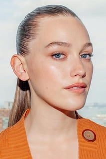 Picture of Victoria Pedretti