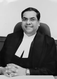 Picture of Sanjiv Khanna
