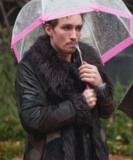 Picture of Klaus Hargreeves
