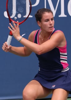 Picture of Emma Navarro