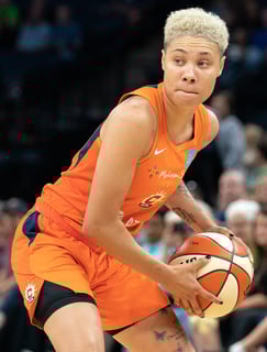 Picture of Natisha Hiedeman