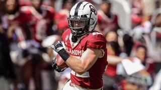 Picture of Drake Stoops