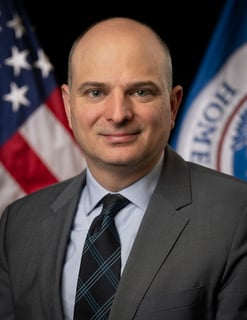 Picture of Noah Bookbinder