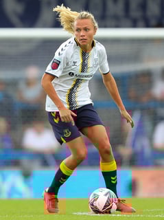 Picture of Claire Emslie