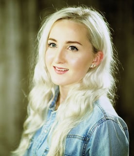 Picture of Holly Jackson