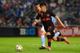 Picture of Omir Fernandez