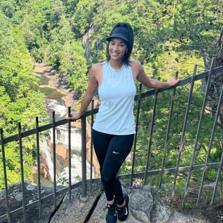 Picture of Chantel Everett
