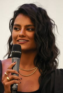 Picture of Simone Ashley
