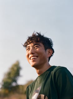 Picture of Justin H. Min
