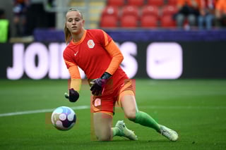 Picture of Daphne van Domselaar