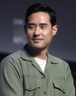 Picture of Raymond Lee