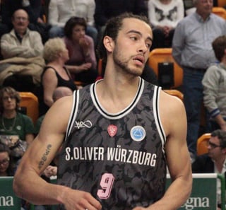 Picture of Xavier Cooks