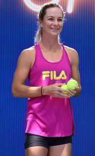 Picture of Elizabeth Mandlik
