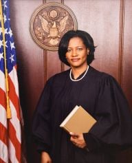 Picture of Dana Douglas