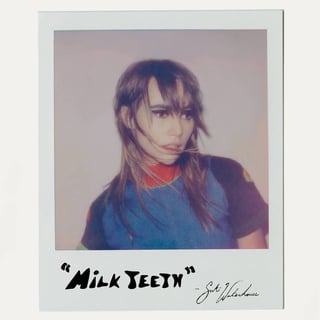 Picture of Milk Teeth