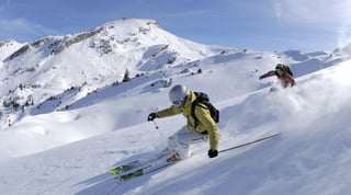 Picture of Skiing