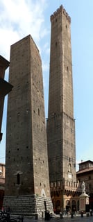 Picture of Garisenda tower