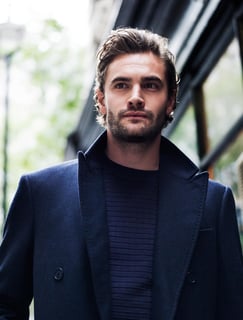 Picture of Tom Bateman
