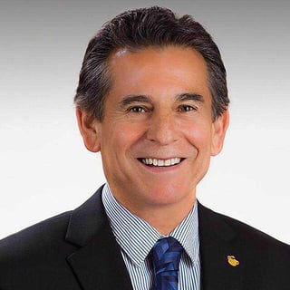 Picture of Noel Gallo