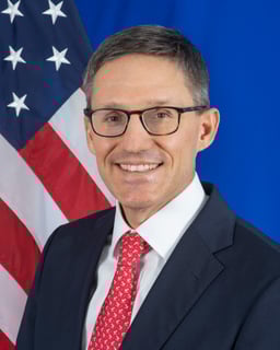 Picture of Derek Chollet