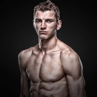 Picture of Dan Hooker