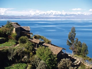 Picture of Lake Titicaca