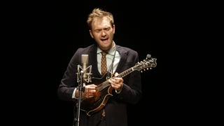 Picture of Chris Thile
