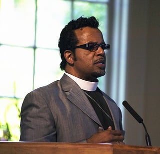 Picture of Carlton Pearson