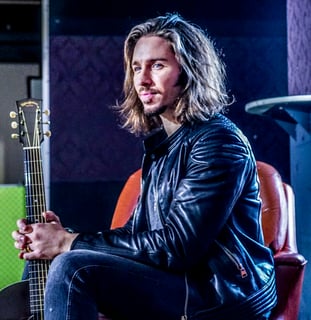 Picture of Gil Ofarim
