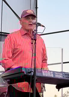 Picture of Bruce Johnston