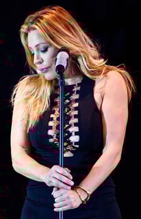 Picture of Taylor Dayne