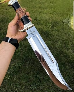 Picture of Bowie knife