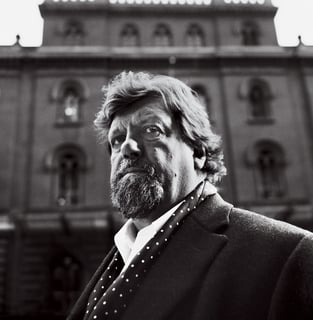 Picture of Oskar Eustis