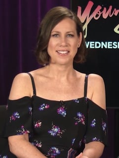 Picture of Miriam Shor
