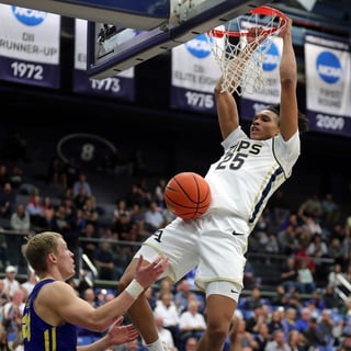 Picture of Akron Zips men's basketball