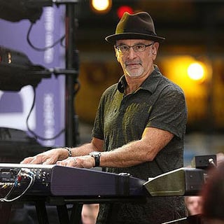 Picture of Roy Bittan