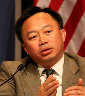 Picture of Viet D. Dinh