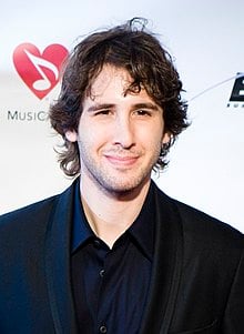 Picture of Josh Groban