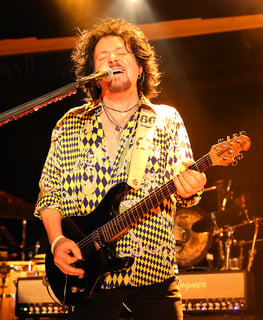Picture of Steve Lukather