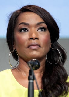 Picture of Angela Bassett